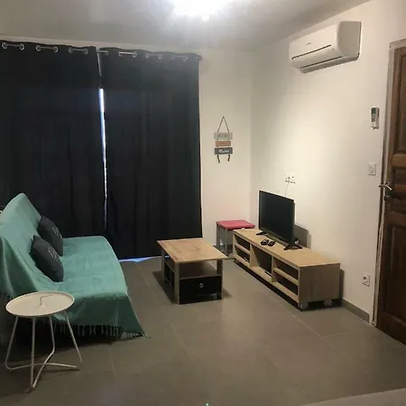 Studio Corse Bonifacio شقة بونيفَسْيو